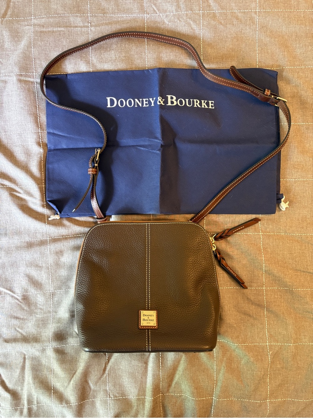 Dooney & Bourke Crossbody Bag